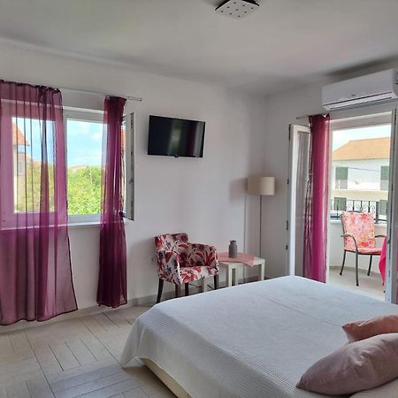 Vila Bonbon 2 Biograd Na Moru Esterno foto